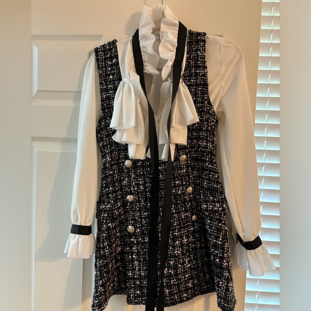 Romper-amazing detail